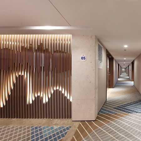 Holiday Inn Express Guilin City Center By Ihg Eksteriør billede